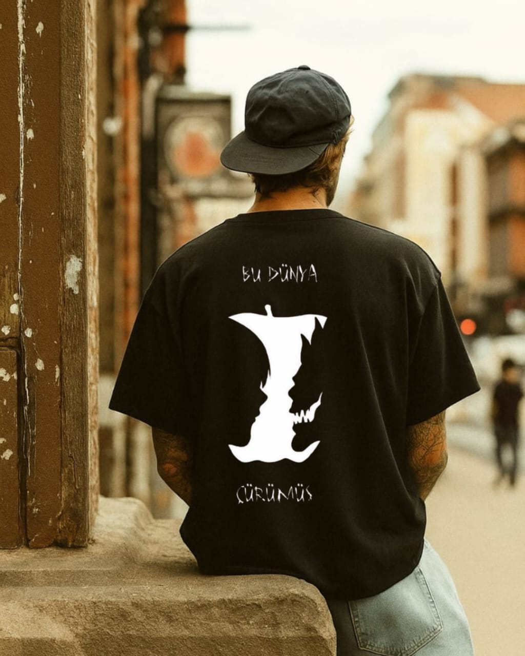Death Note Oversized T-Shirt | “Bu Dünya Çürümüş” Edition | Dark Anime Streetwear Tee